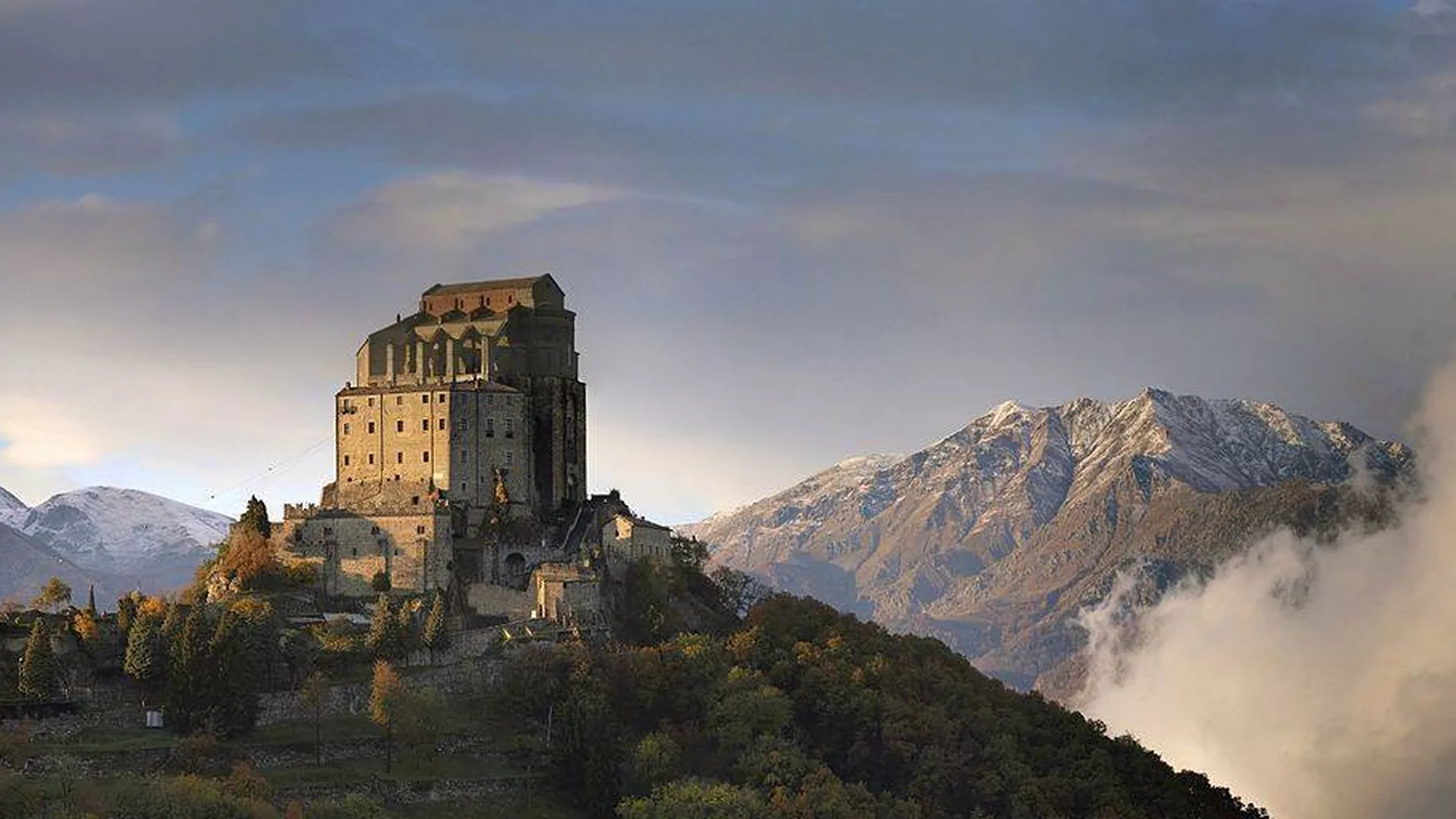 Santuario della Sacra di San Michele — villar dora (Piemonte)